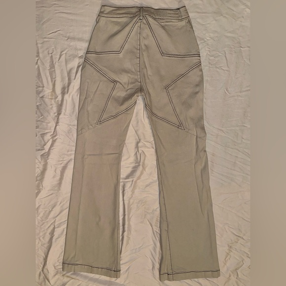 NWOT REVICE Venus Flare Jeans - Picture 6 of 10